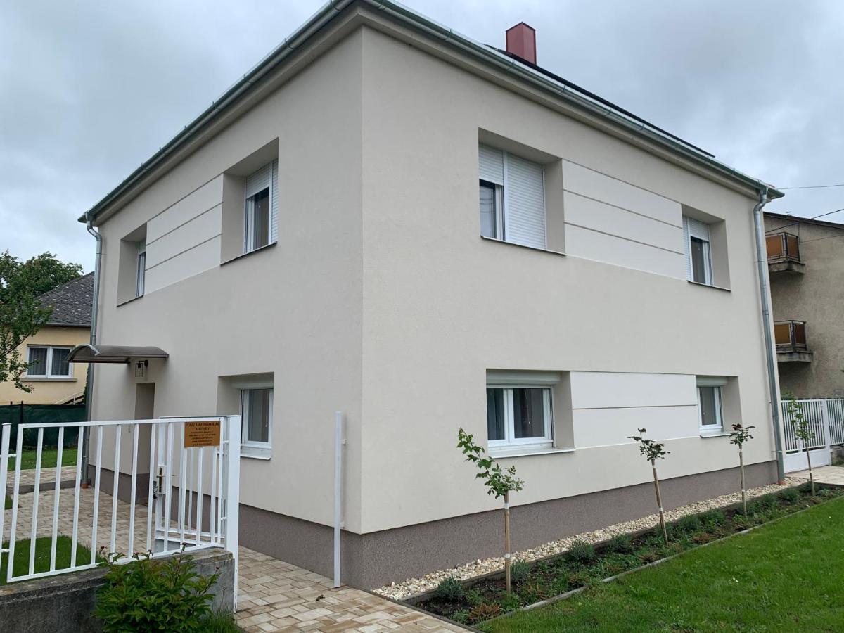Topaz Apartmanhazak Keszthely Extérieur photo